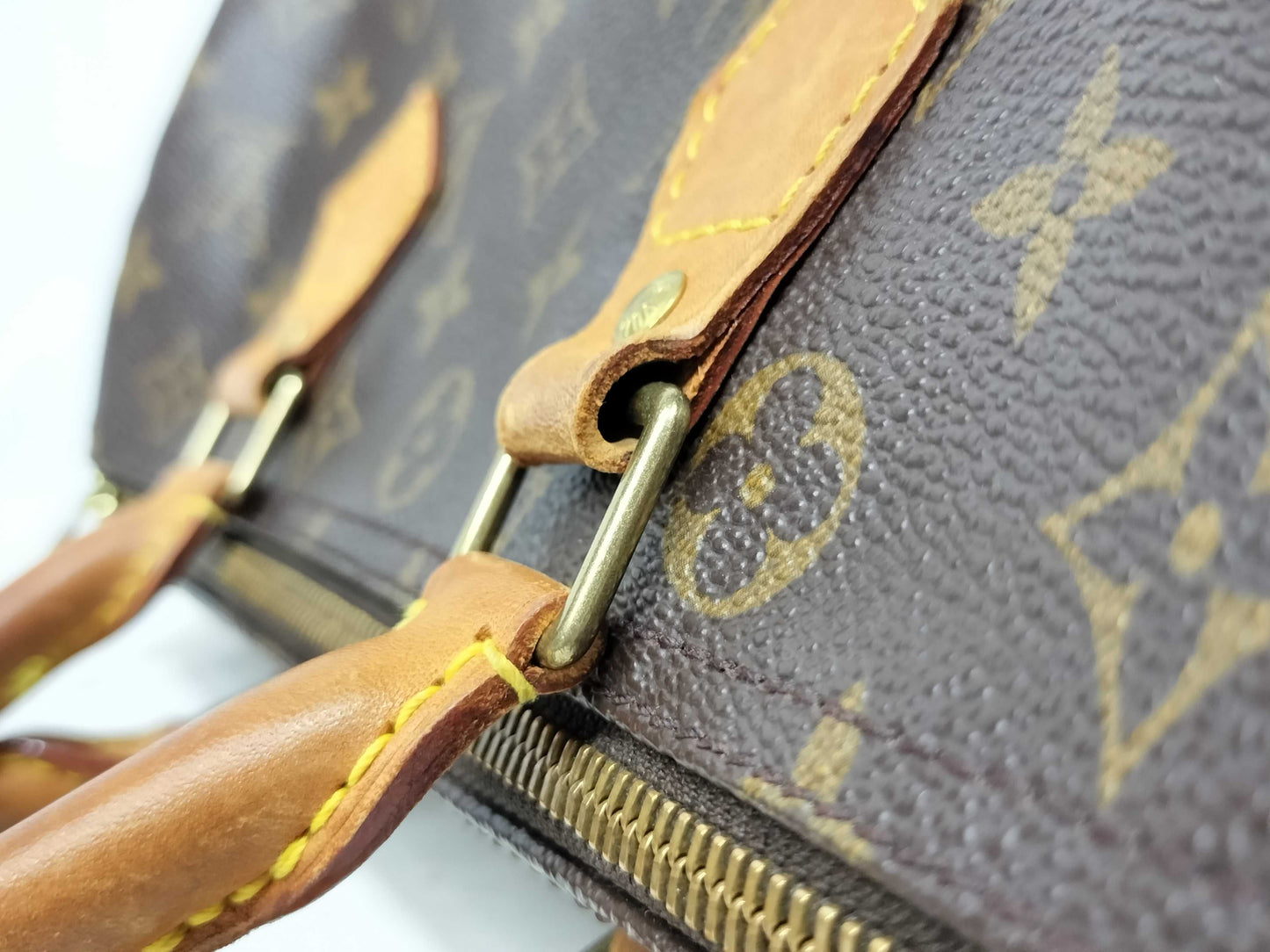 LOUIS VUITTON M41526 Monogram LV Monogram Speedy 30 M41526 Handbag