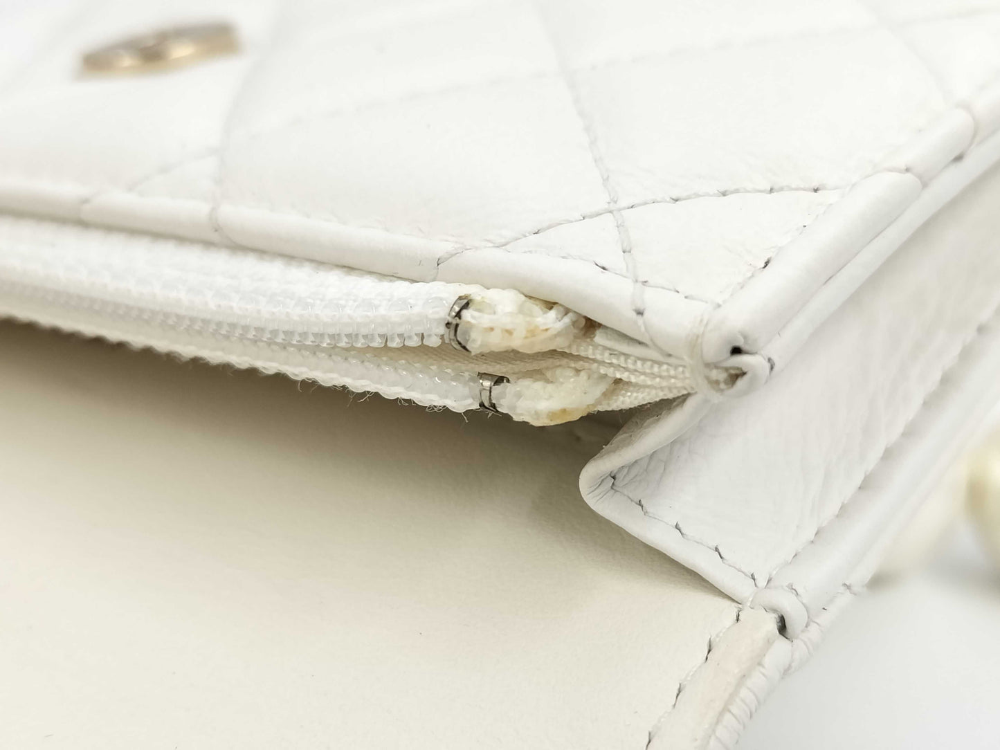 CHANEL Matelasse Pearl Lambskin Shoulder Bag, No. 30