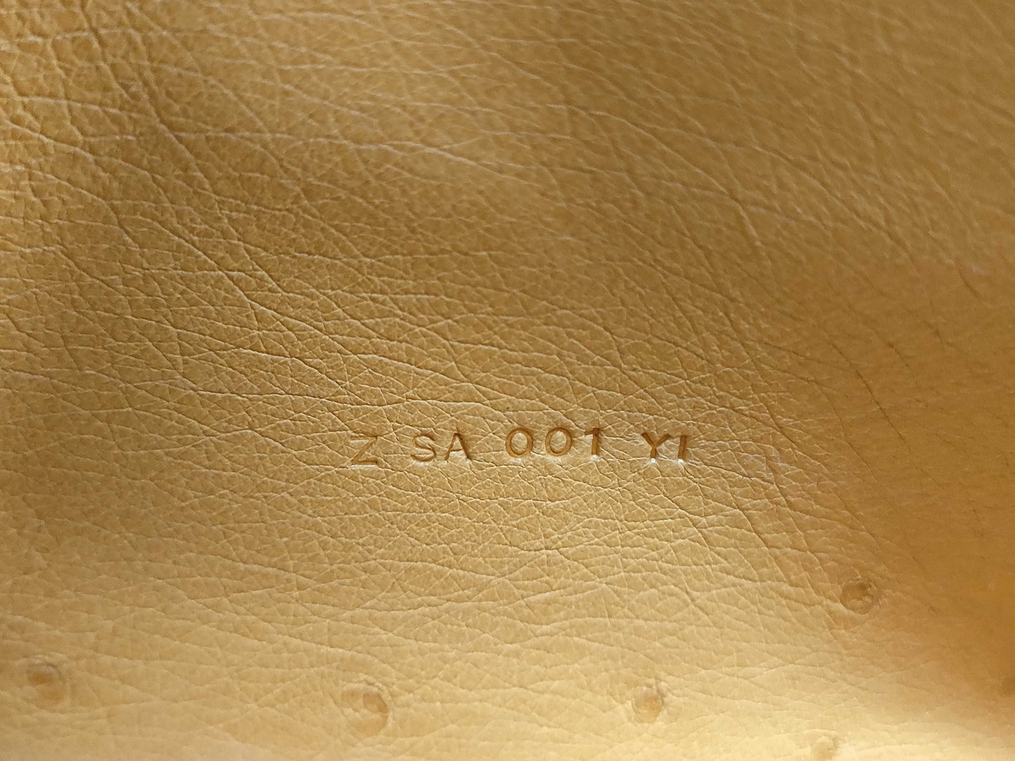 HERMES Constance Long To-Go Ostrich Saffron Z Stamp 2021 Shoulder Bag
