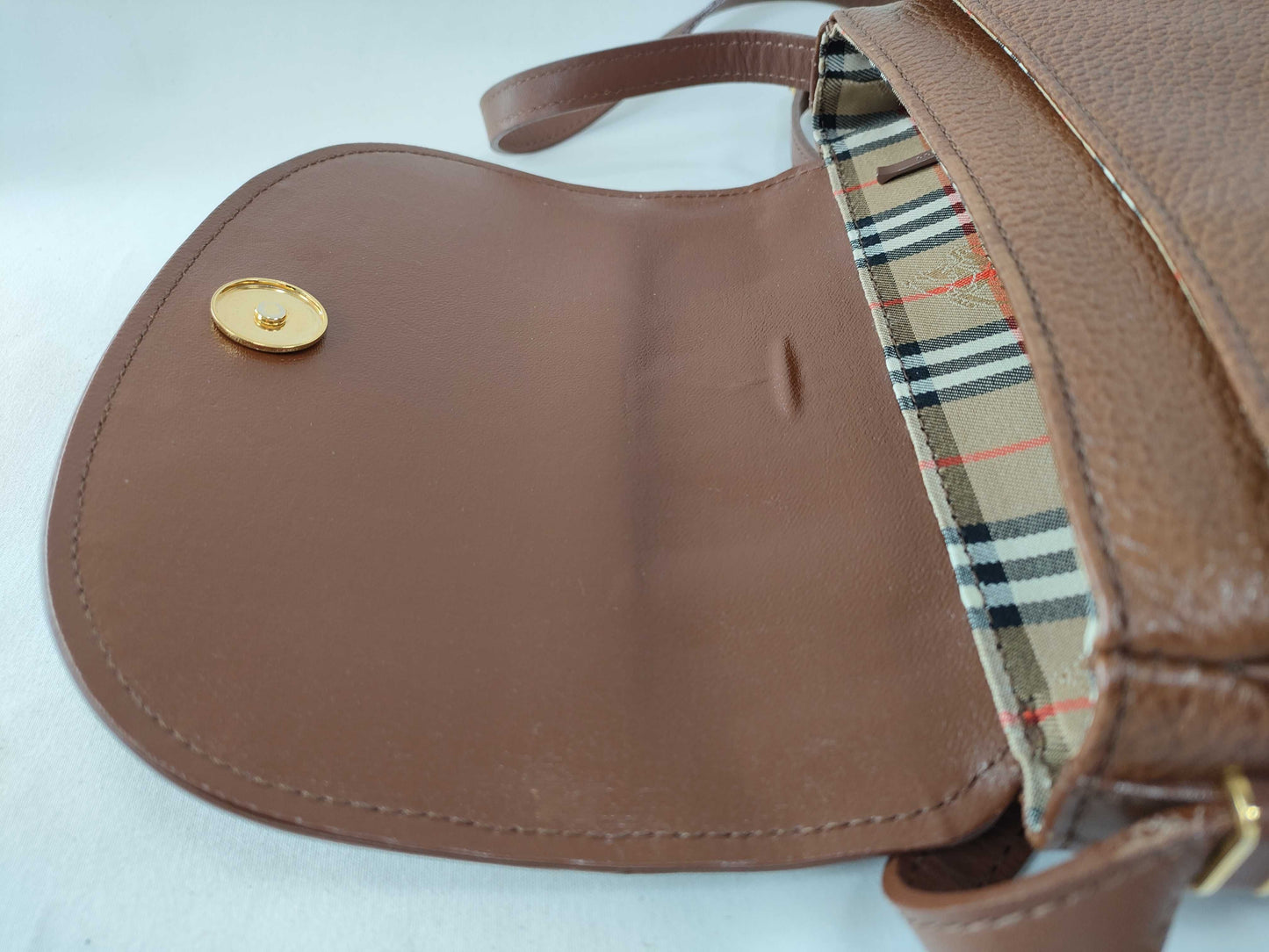 Burberrys Nova Check Leather Shoulder Bag Pochette Brown