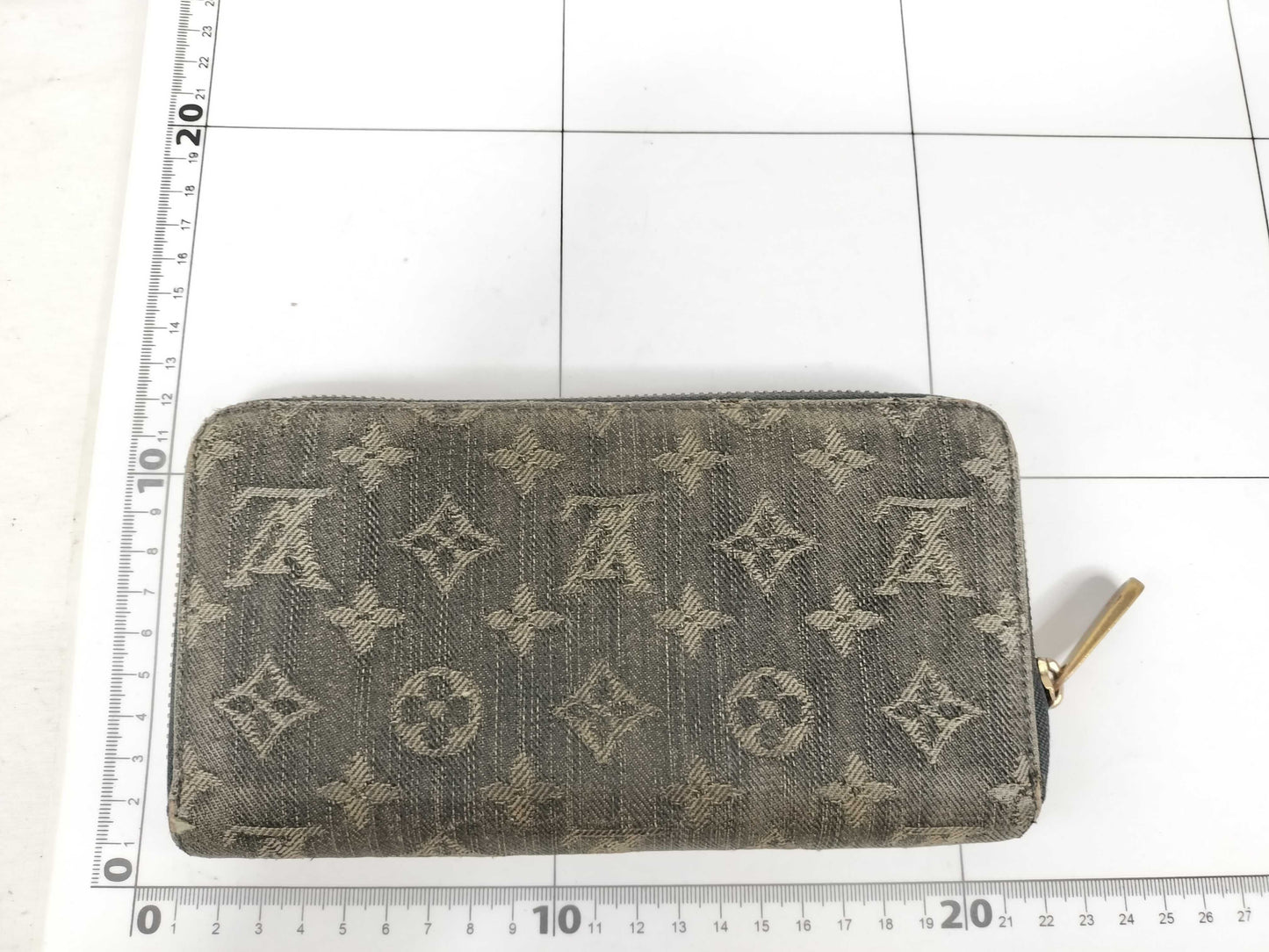 LOUIS VUITTON M95614 Monogram Denim Zippy Wallet Monogram Denim Wallet