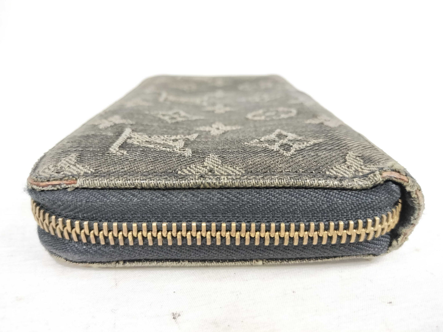 LOUIS VUITTON M95614 Monogram Denim Zippy Wallet Monogram Denim Wallet