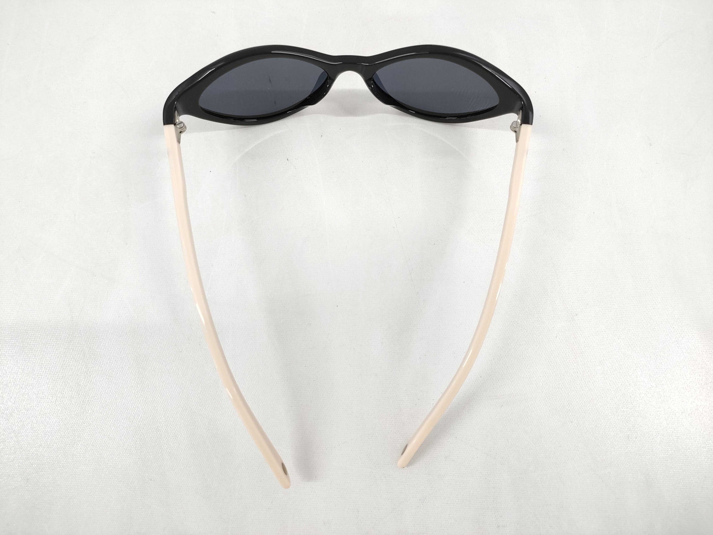 CHANEL sunglasses Sunglasses and glasses