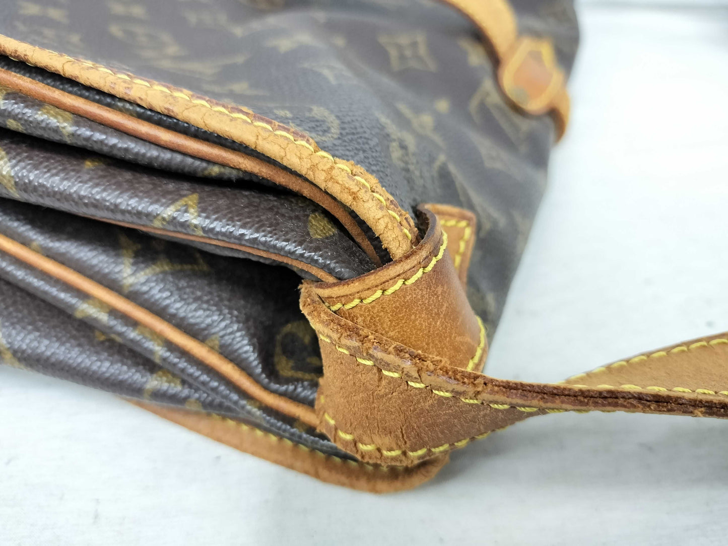 LOUIS VUITTON M42254 Monogram Saumur 35 M42254 Monogram Shoulder Bag