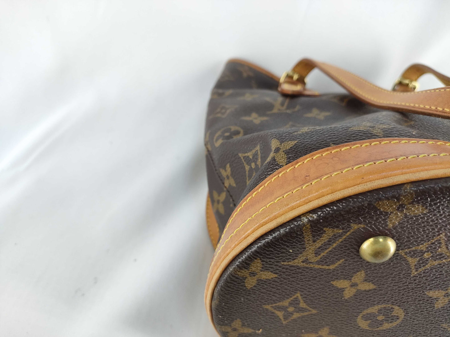 LOUIS VUITTON M42238 Monogram Bucket PM M42238 Monogram Handbag