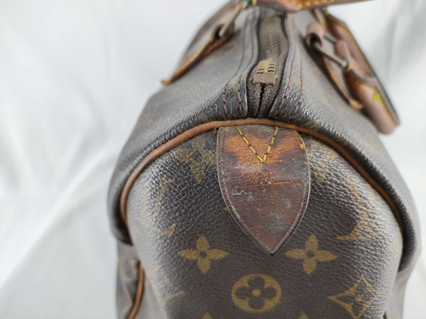 LOUIS VUITTON M41526 Monogram Speedy 30 M41526 Monogram Handbag