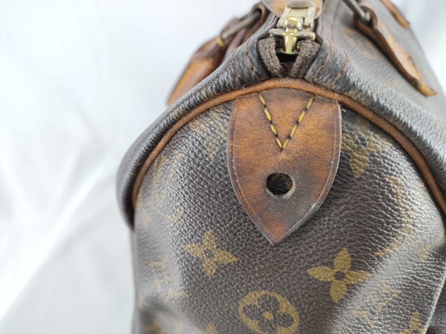LOUIS VUITTON M41526 Monogram Speedy 30 M41526 Monogram Handbag