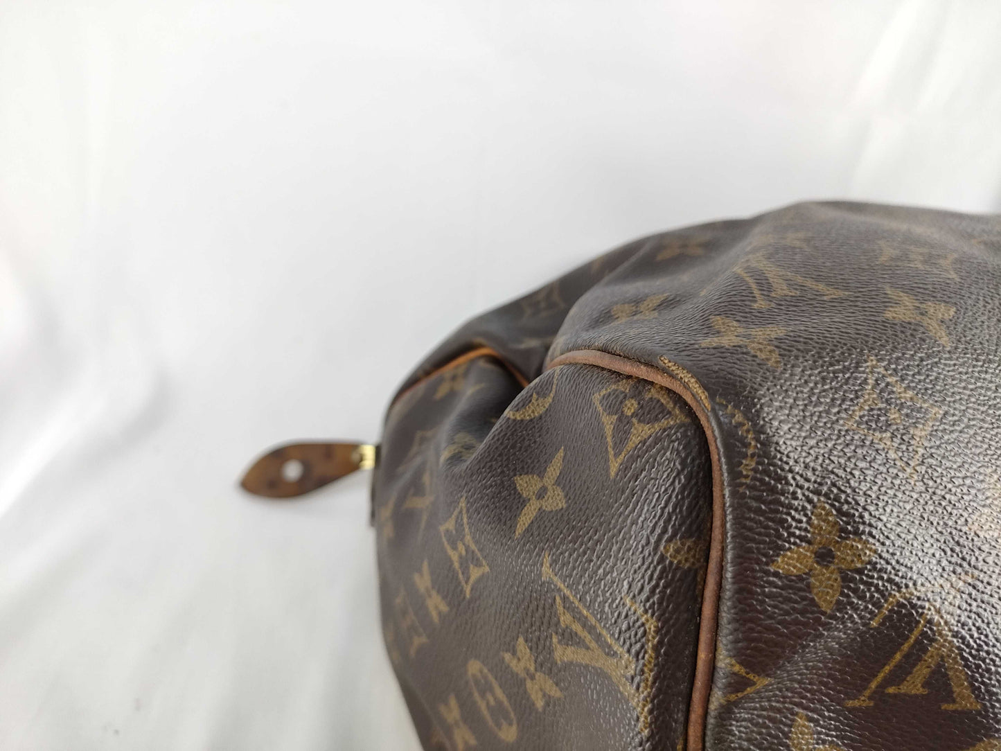 LOUIS VUITTON M41526 Monogram Speedy 30 M41526 Monogram Handbag