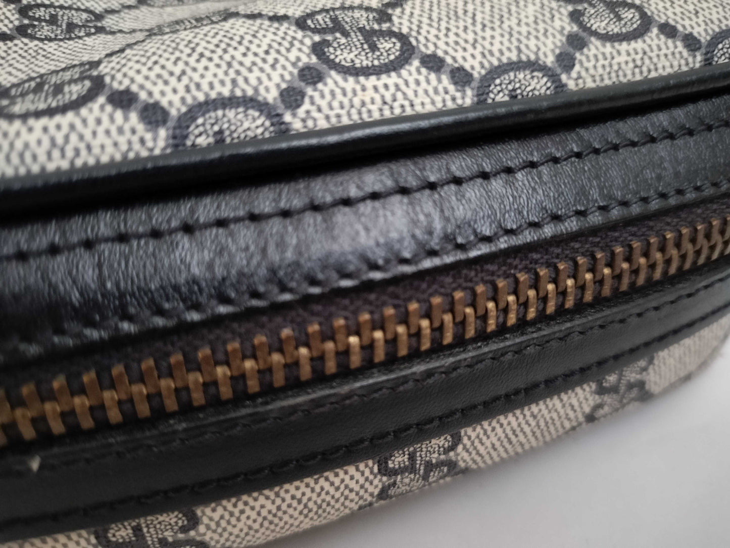 GUCCI Webbing Second Bag Sherry Line Pouch