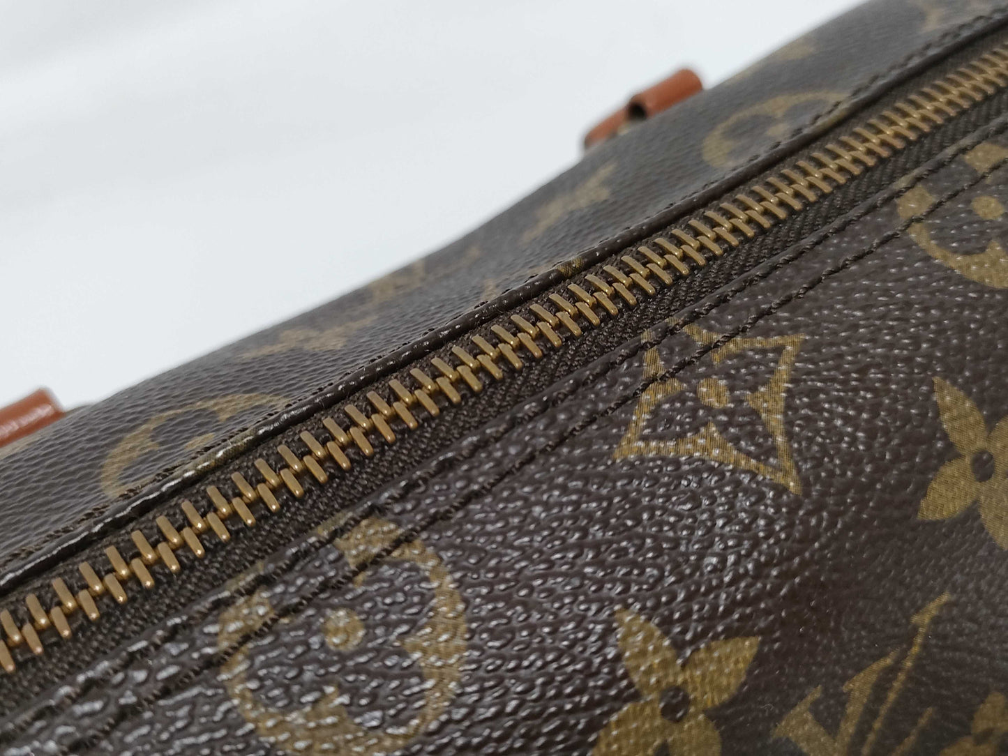 LOUIS VUITTON Monogram Papillon 22 Handbag