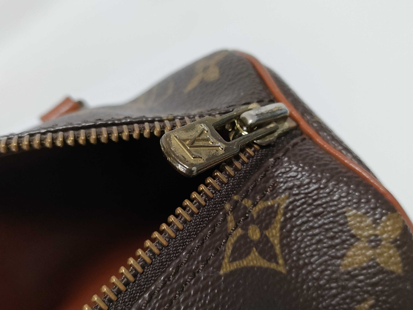 LOUIS VUITTON Monogram Papillon 22 Handbag