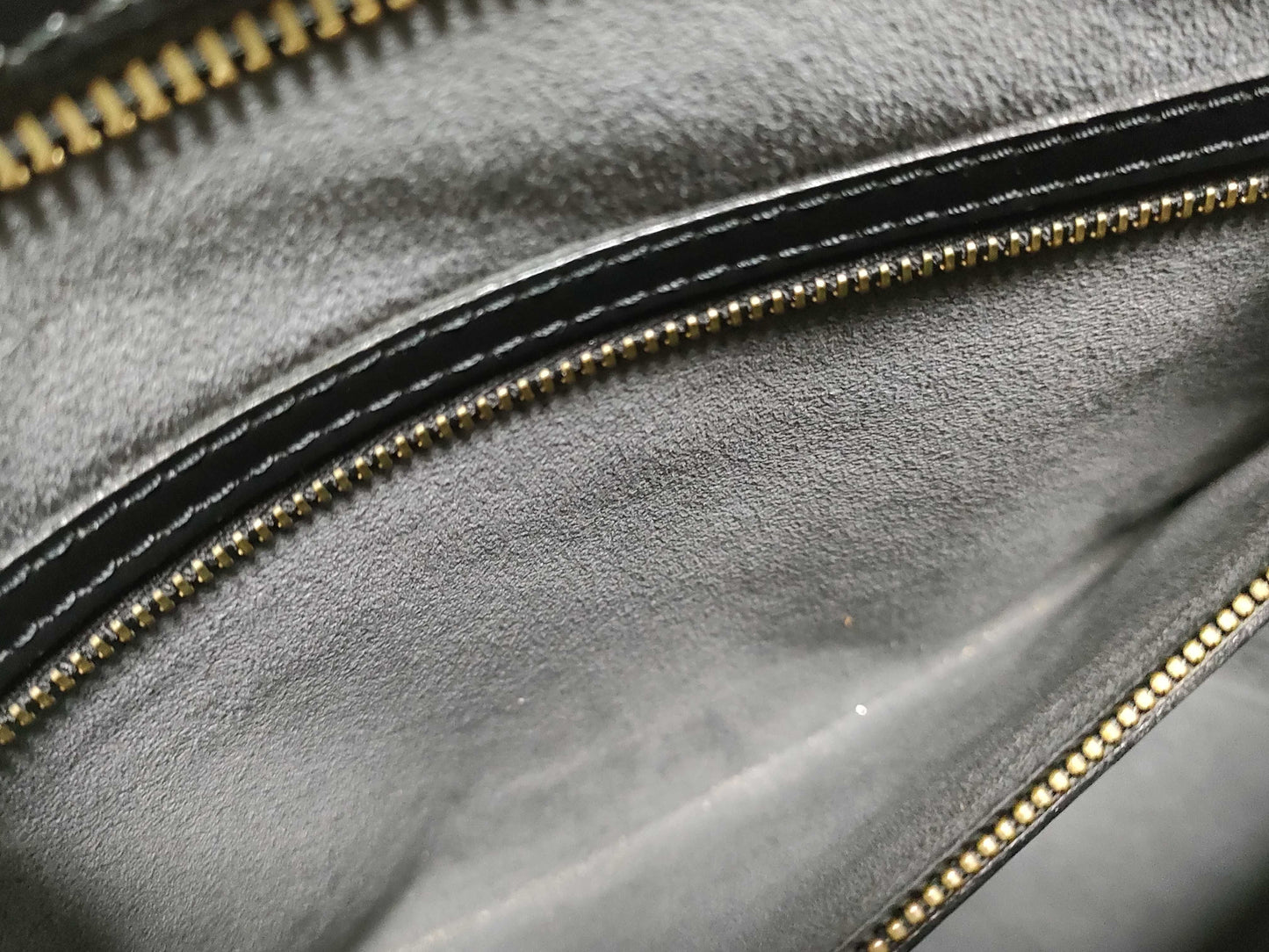 LOUIS VUITTON Epi Saint-Jacques Shopping Black Tote Bag