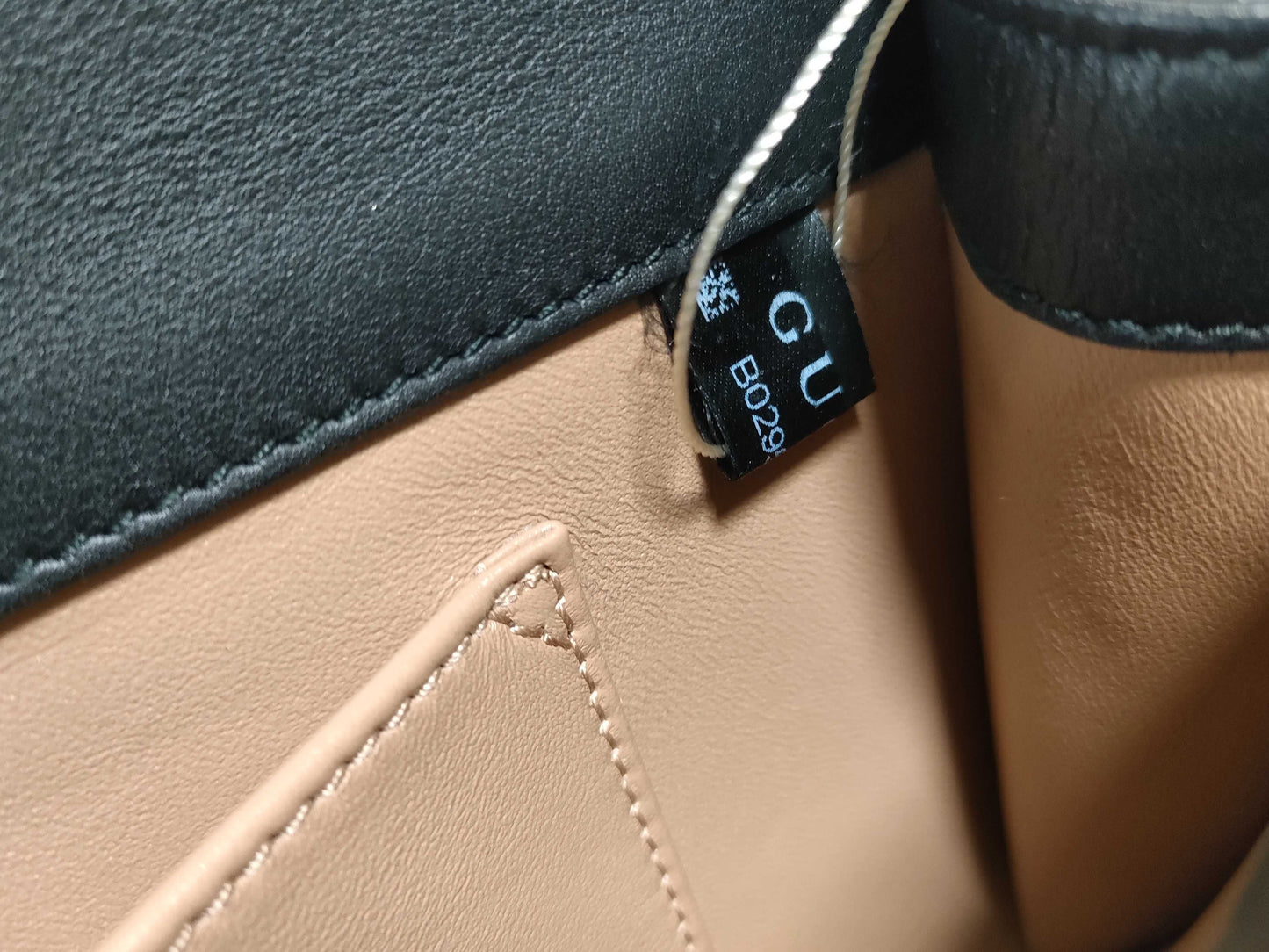GUCCI Gucci clutch bag black clutch bag