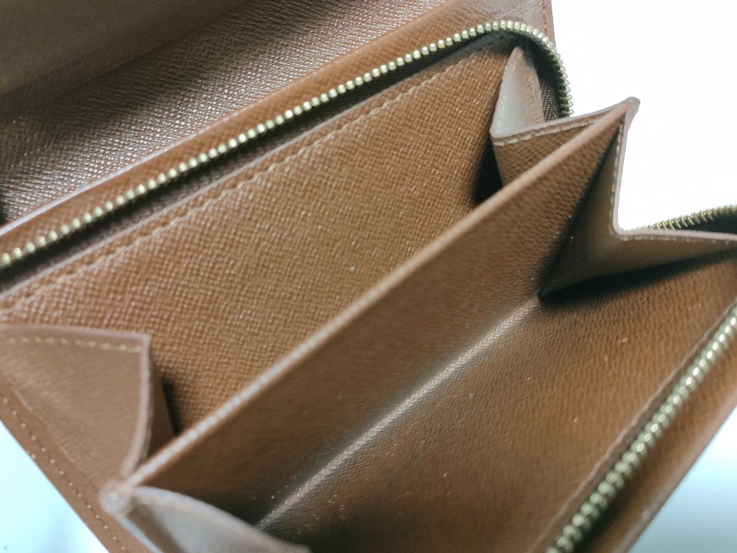 LOUIS VUITTON Monogram L-shaped zipper wallet