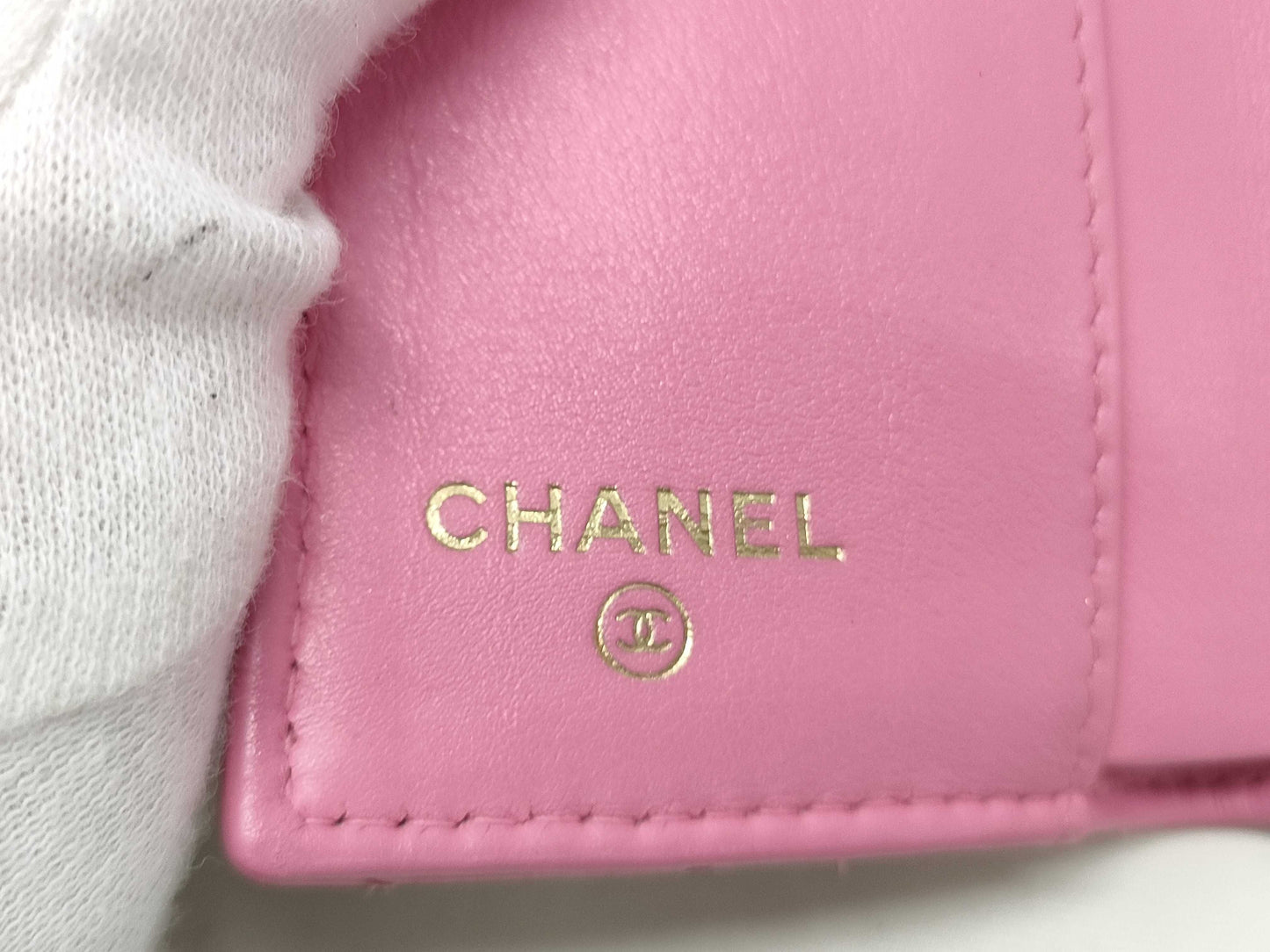 CHANEL Boy Chanel Compact Wallet, Pink, No. 26