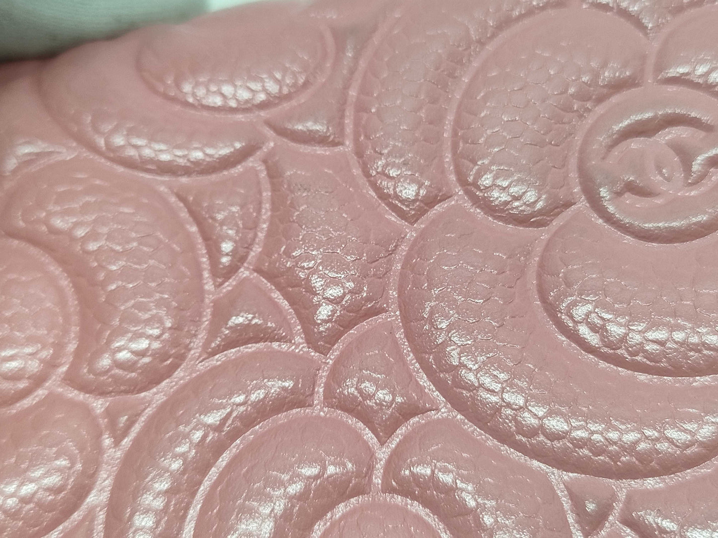CHANEL Camellia Coin Case, Caviar Pink, No. 29