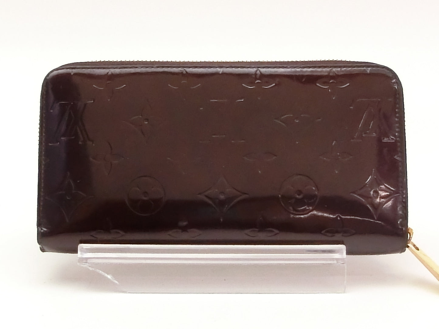 LOUIS VUITTON Vernis Amaranth Zippy Wallet