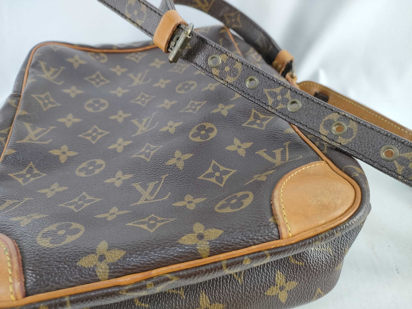 LOUIS VUITTON M45262 Monogram Danube GM M45262 Shoulder Bag