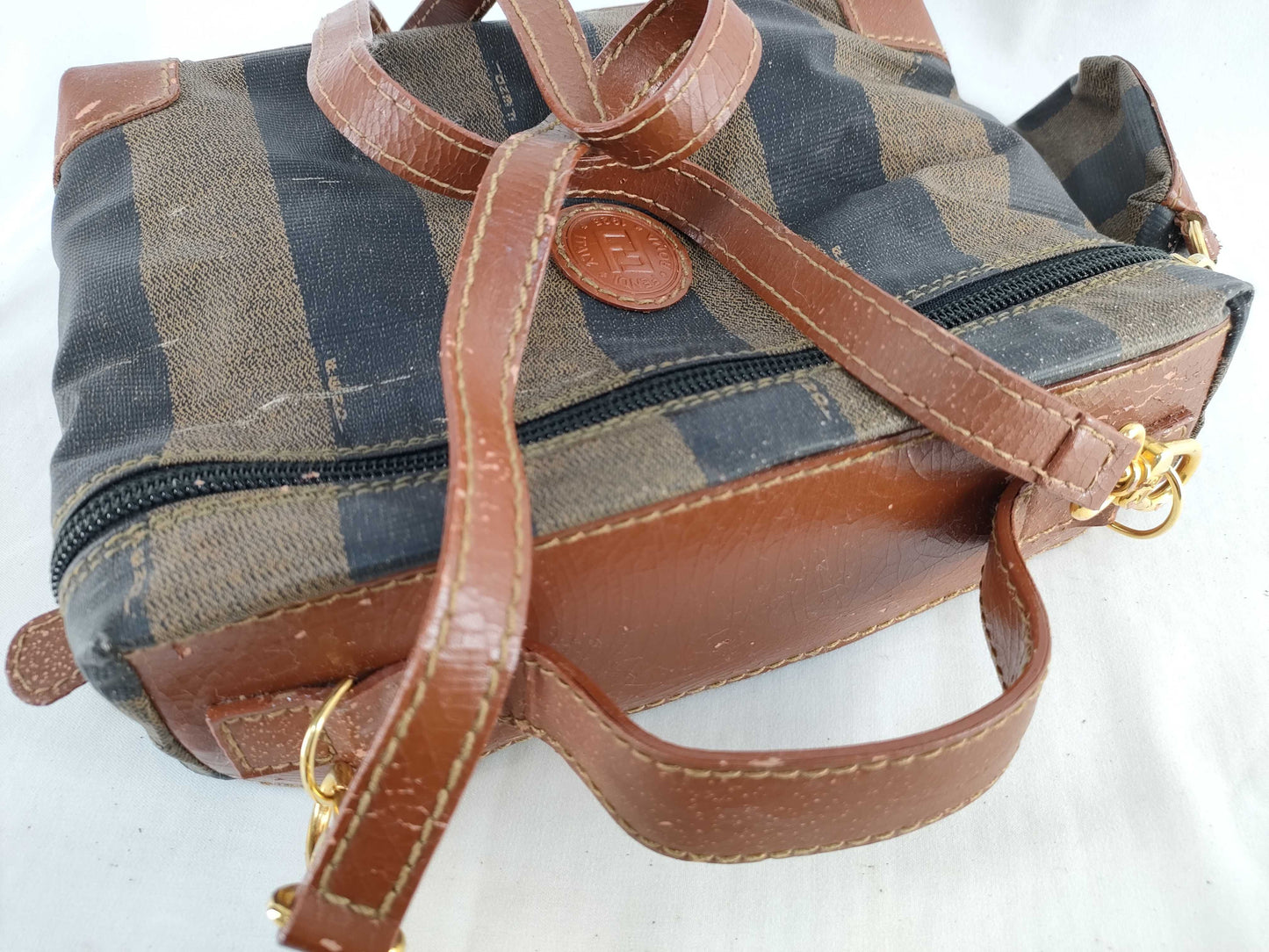 FENDI Pecan 2-way hand/shoulder bag with pouch
