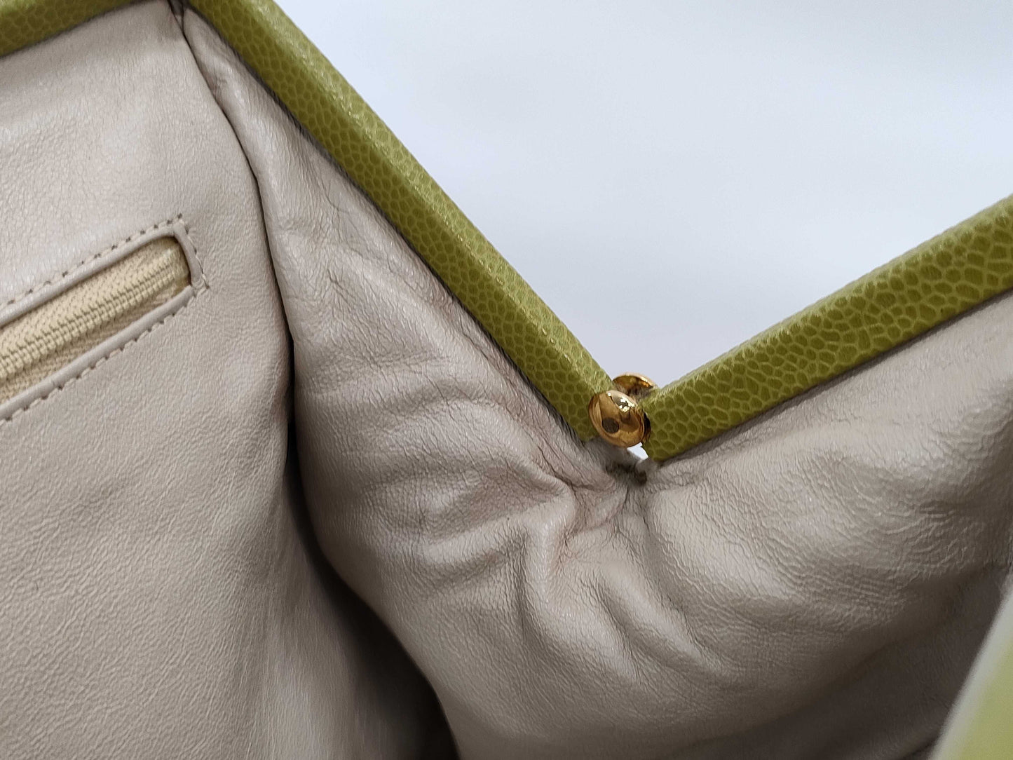 CHANEL Caviar Flap Handbag Green