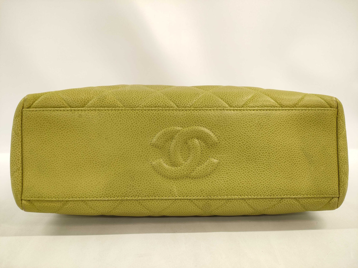 CHANEL Caviar Flap Handbag Green