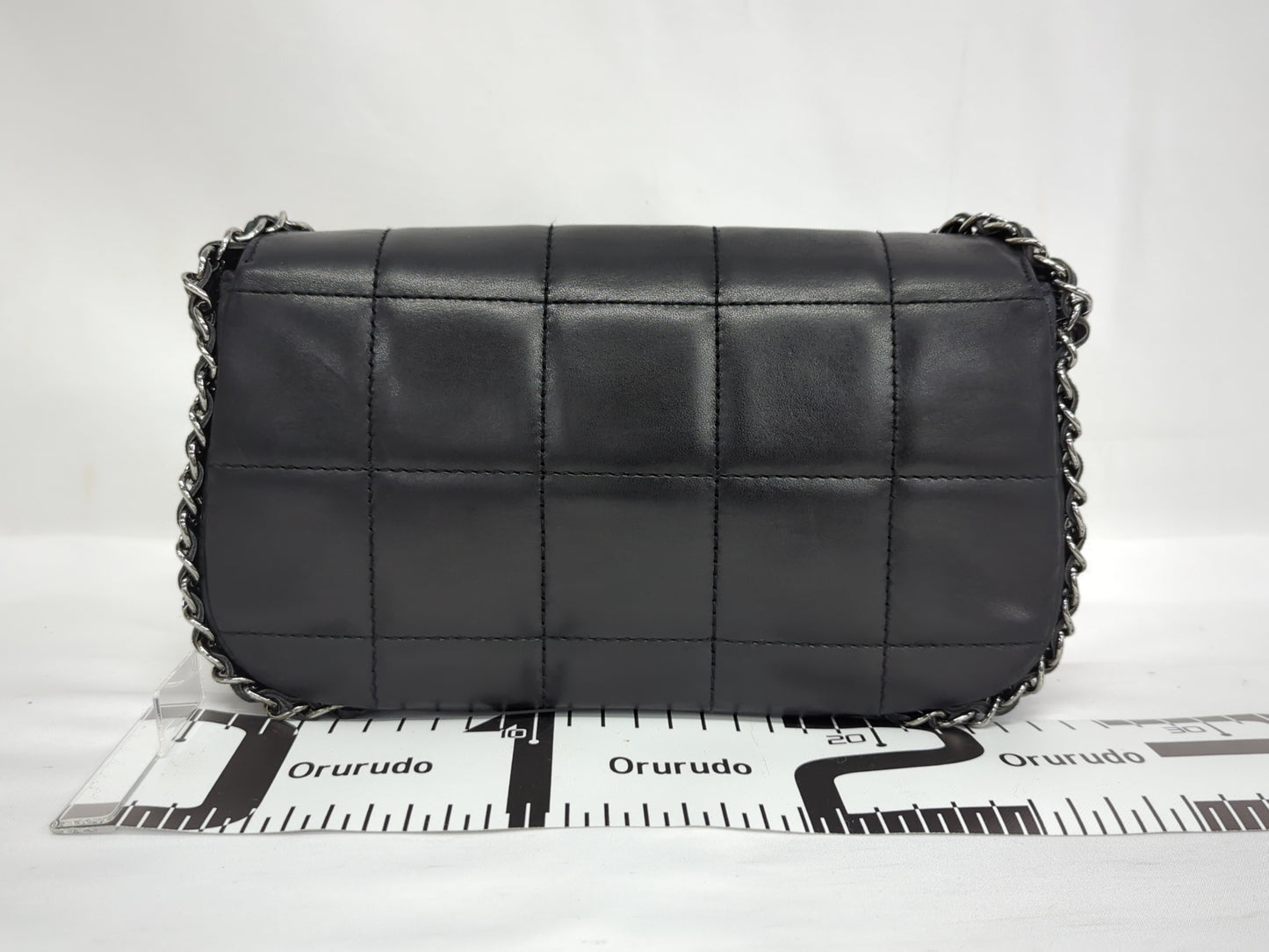 CHANEL Chocolate Bar Chain Shoulder Bag, No. 8