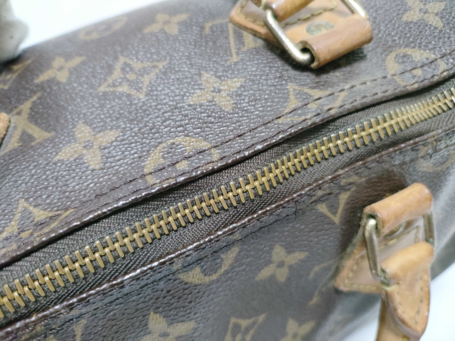 LOUIS VUITTON M41524 Monogram LV Handbag