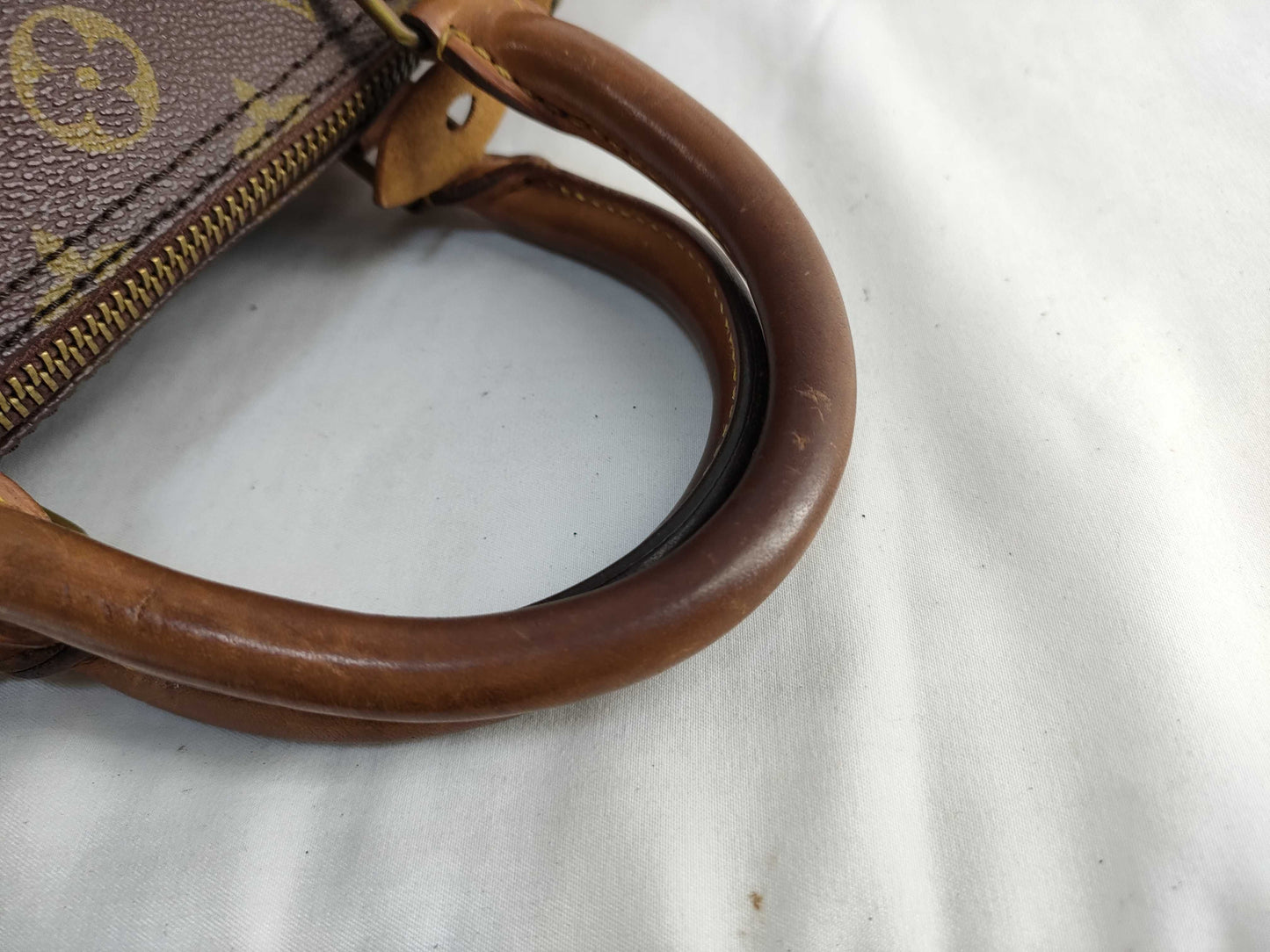 LOUIS VUITTON Monogram LV Handbag