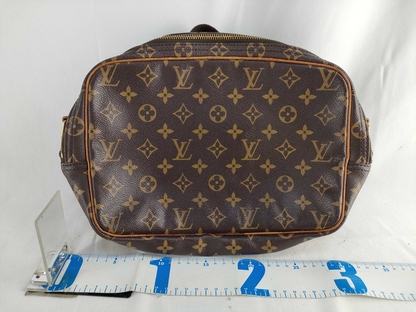LOUIS VUITTON Monogram LV Reporter Shoulder Bag