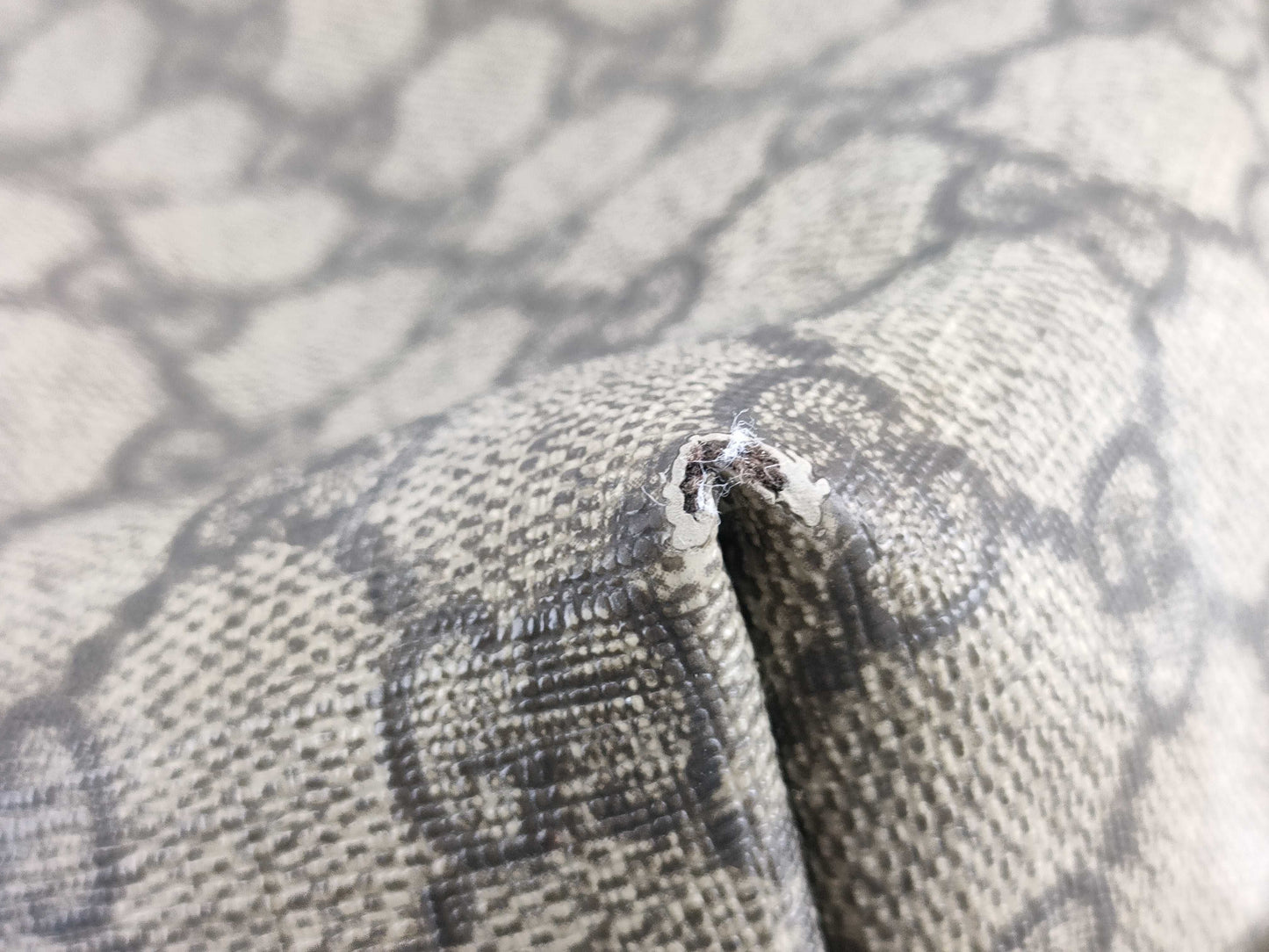 GUCCI GG Supreme GUCCI Tote Bag
