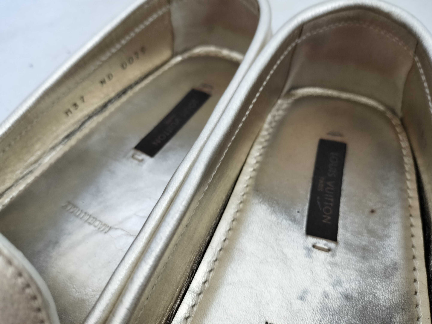 LOUIS VUITTON Louis Vuitton Loafers