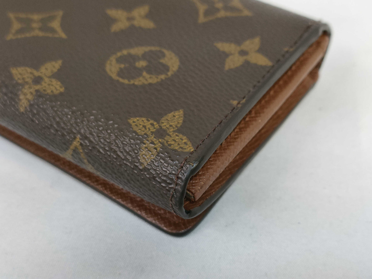 LOUIS VUITTON M61730 Monogram Louis Vuitton Bifold Wallet