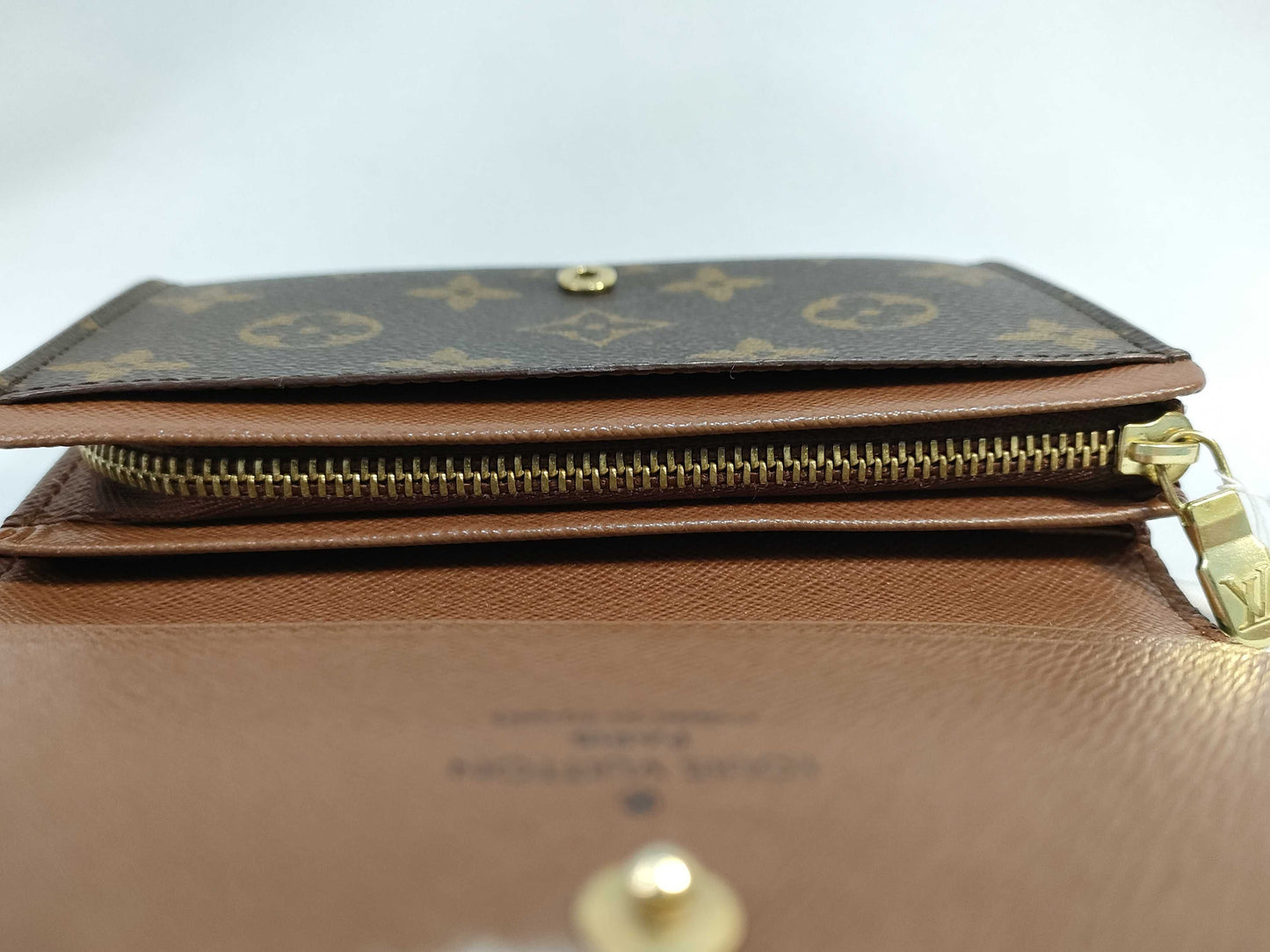 LOUIS VUITTON M61730 Monogram Louis Vuitton Bifold Wallet