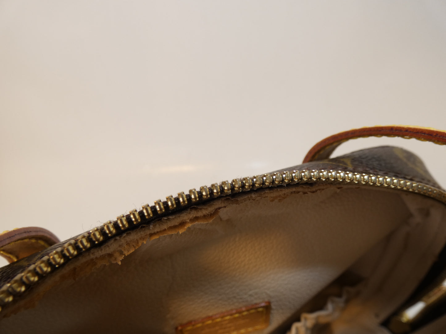 LOUIS VUITTON Spontini Monogram Hand Shoulder Bag