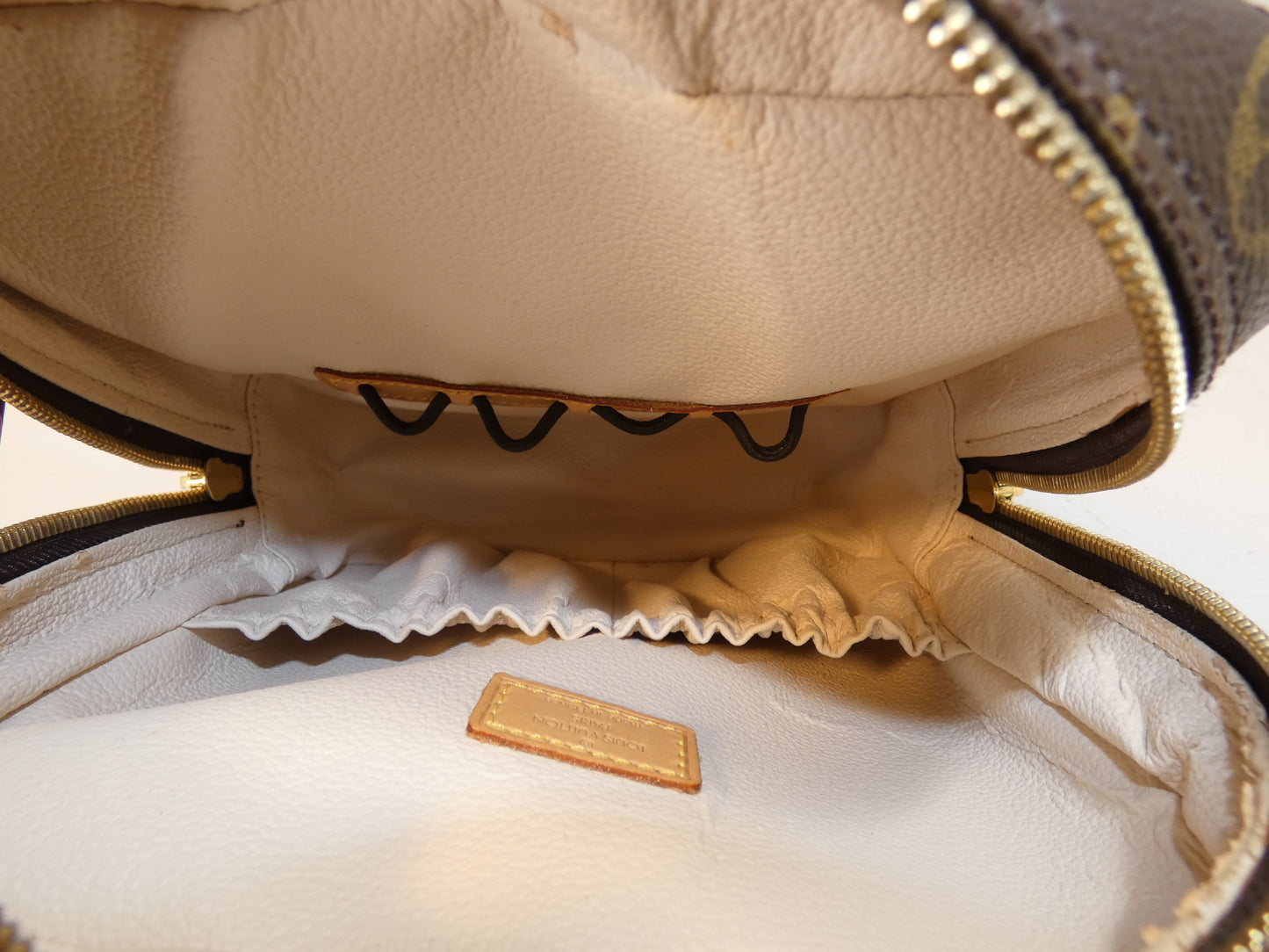 LOUIS VUITTON Spontini Monogram Hand Shoulder Bag