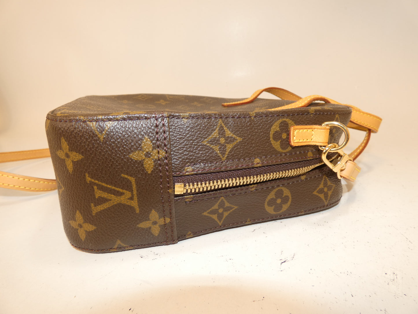 LOUIS VUITTON Spontini Monogram Hand Shoulder Bag
