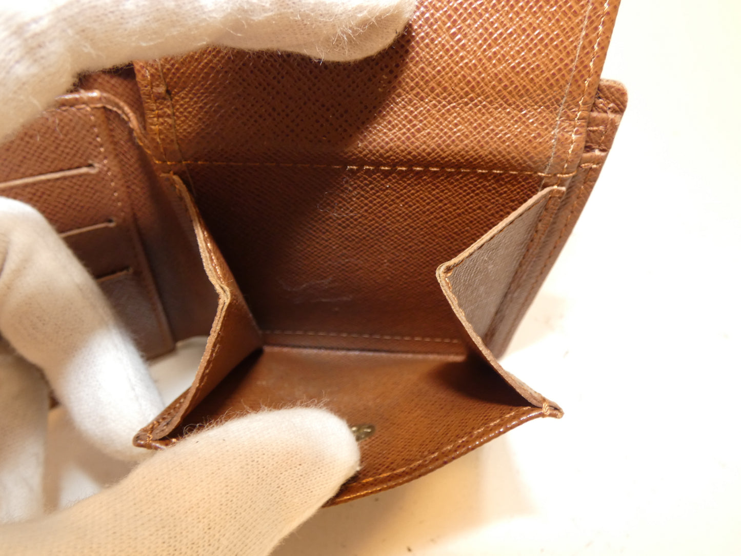 LOUIS VUITTON Marco Monogram Folding Wallet