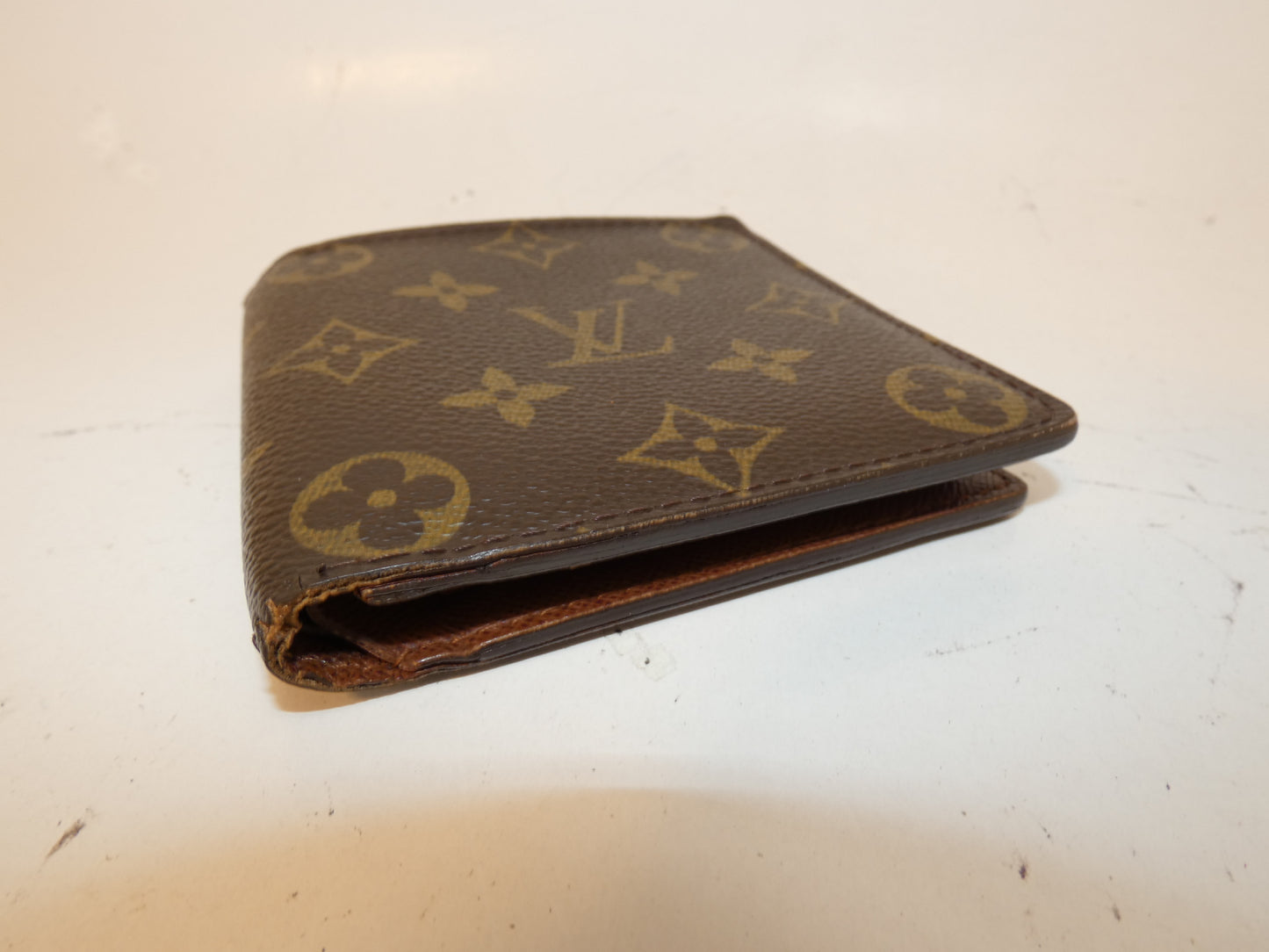 LOUIS VUITTON Marco Monogram Folding Wallet