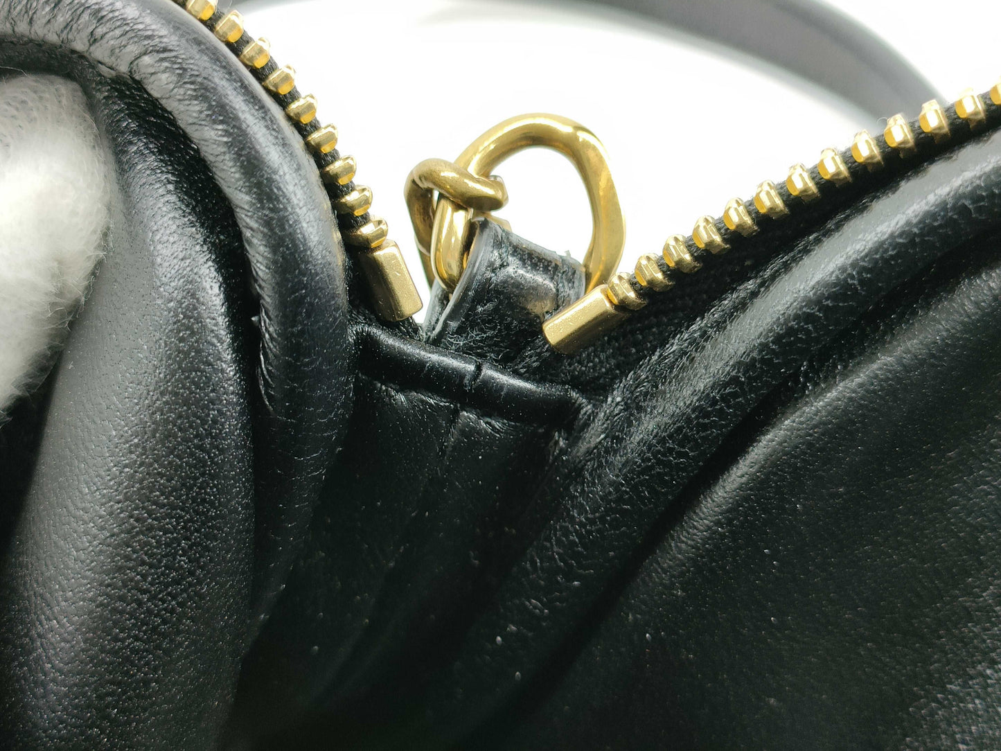 SAINT LAURENT Gaby Leather Chain Shoulder Bag, Black with Gold Hardware, 733667