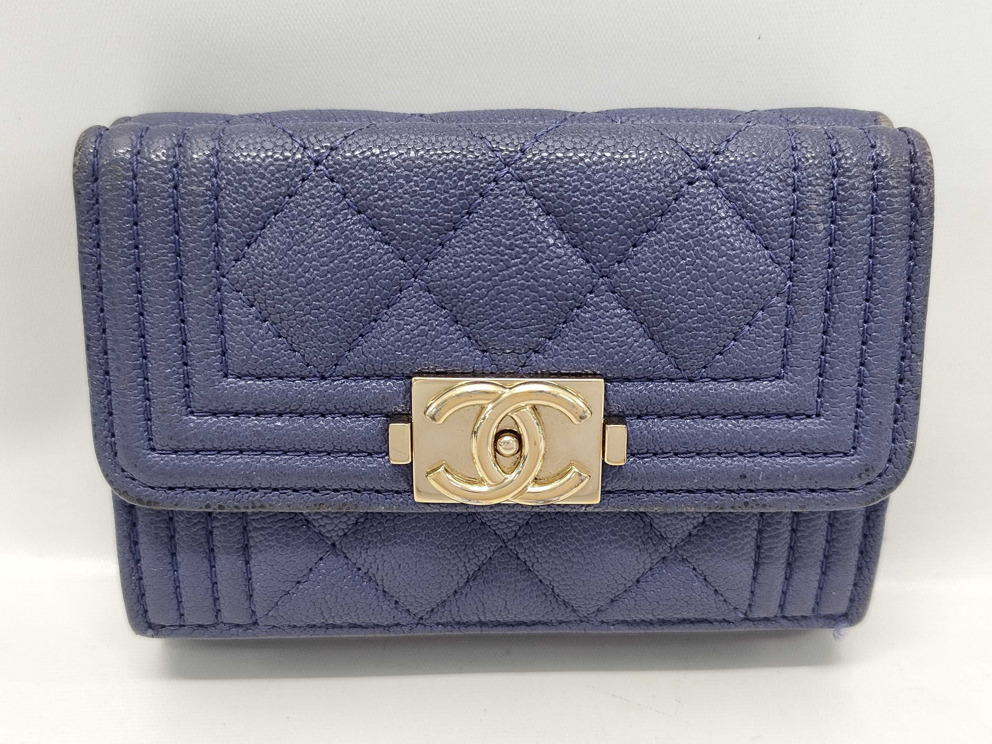 CHANEL Boy Chanel Compact Wallet, Caviar Leather, Purple, Gold Hardware, A84433, 30 Series