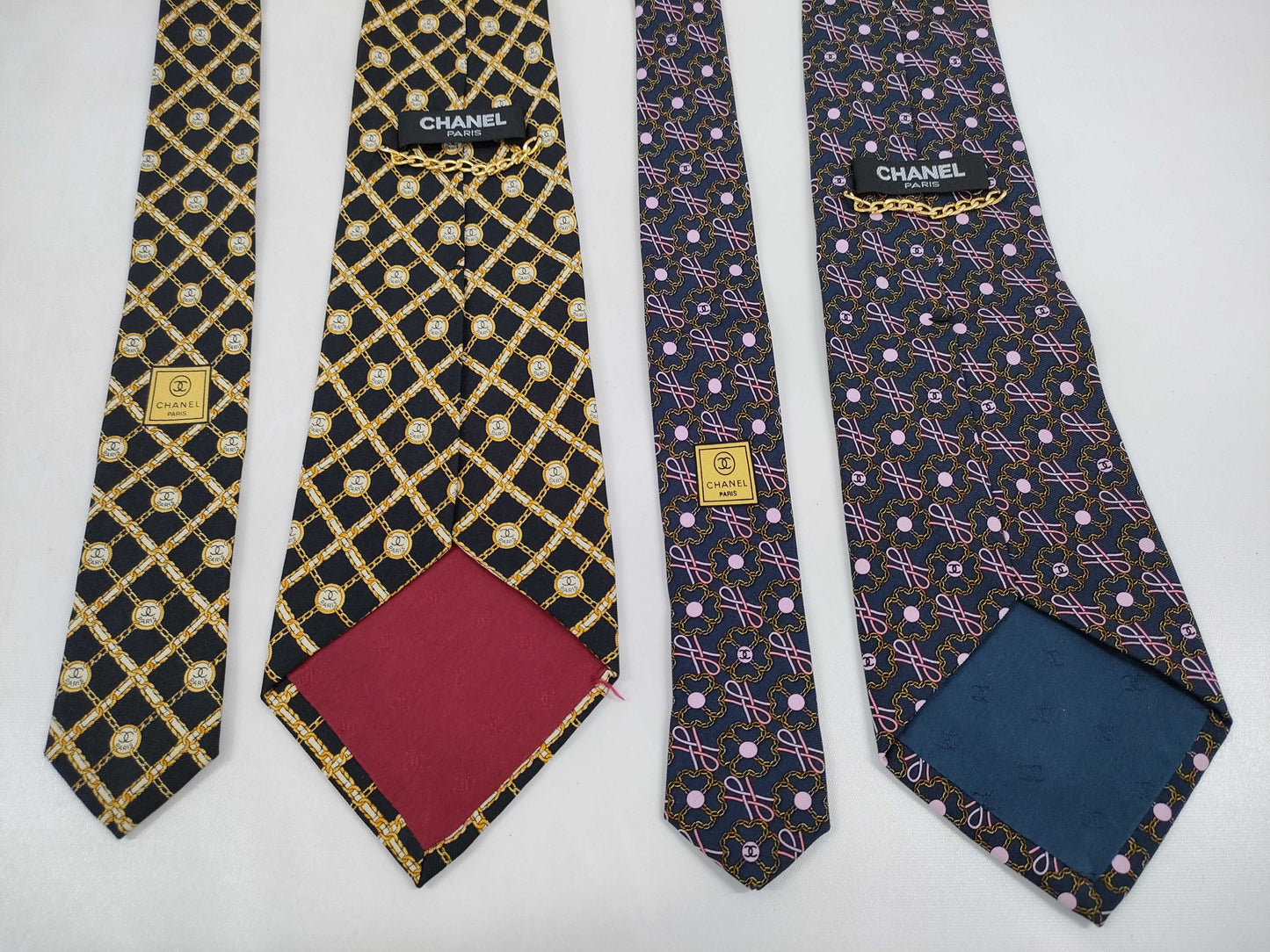CHANEL Coco Mark Tie Set of 2