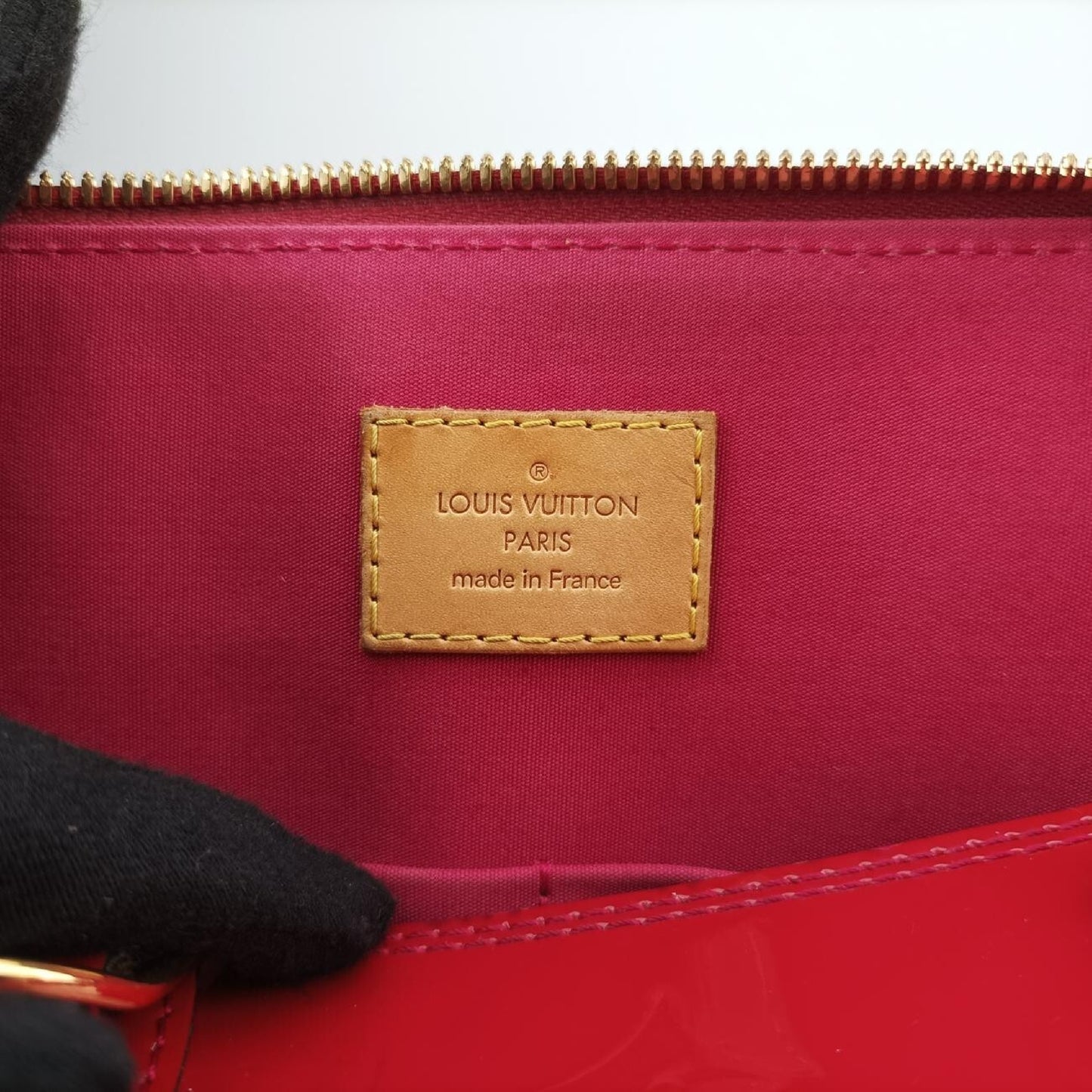 LOUIS VUITTON Alma PM Pomme d'Amour Vernis M90096MI2193 Handbag