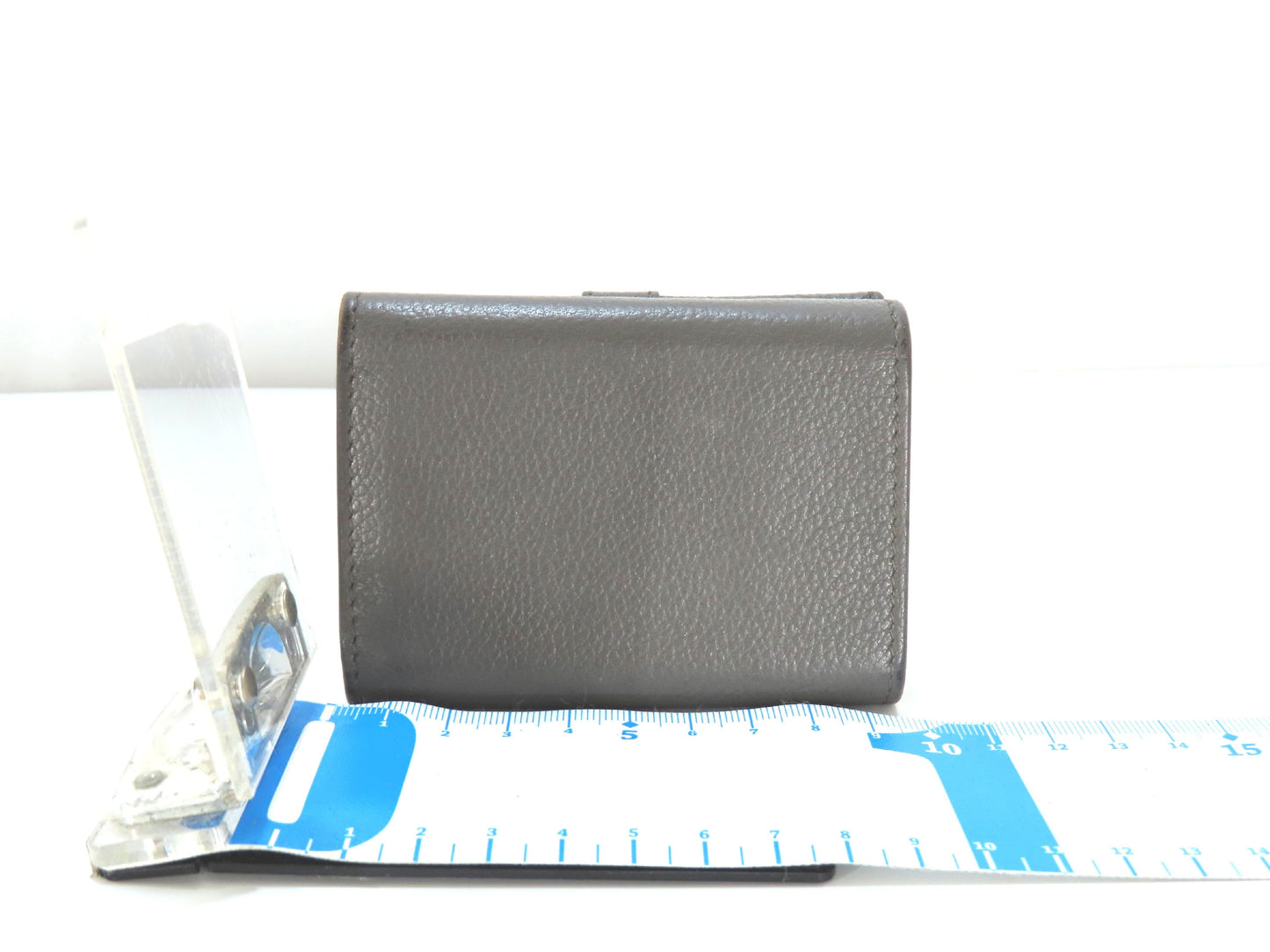Yves Saint Laurent Logo Leather Tri-fold Wallet