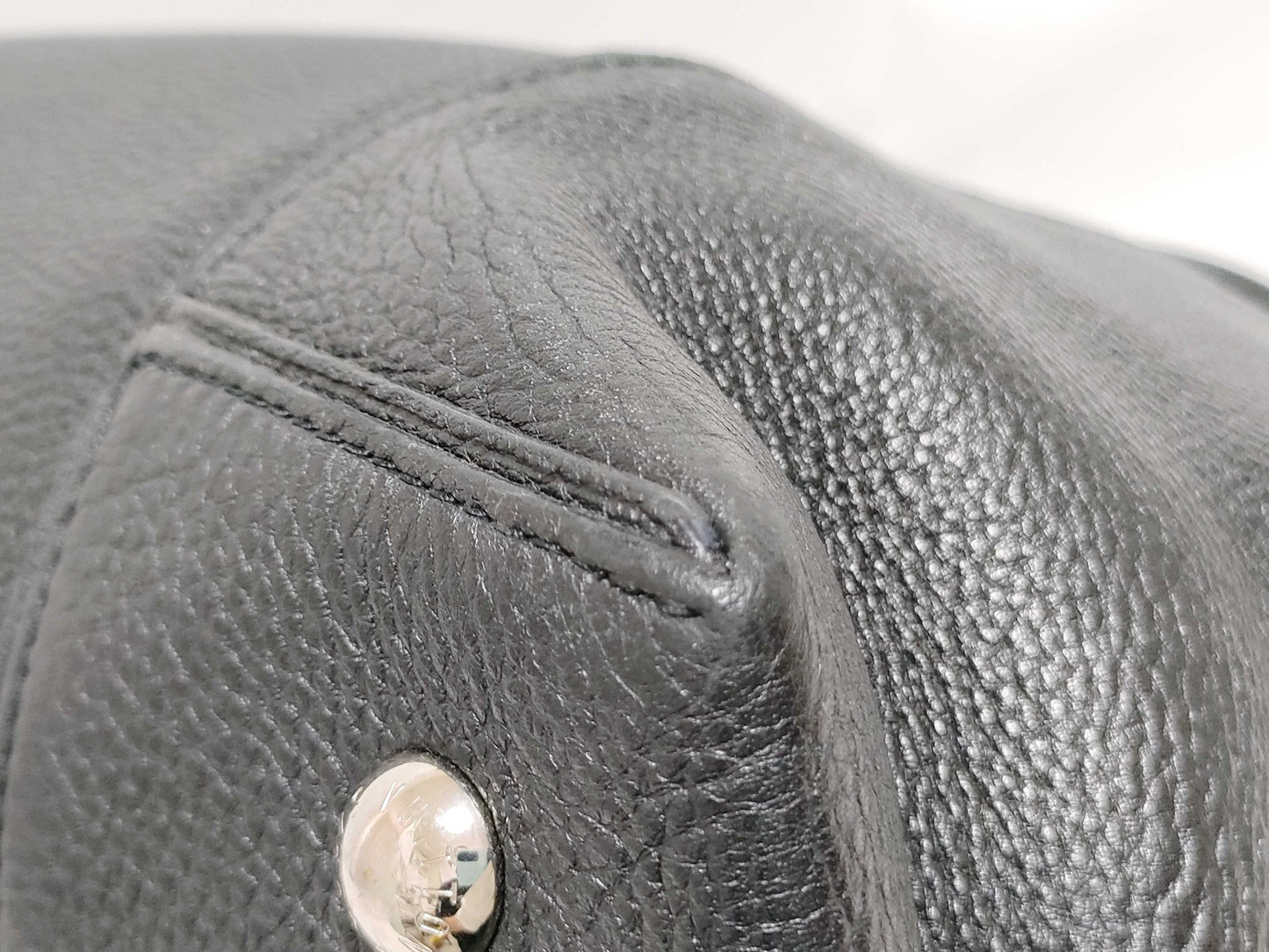 LOUIS VUITTON M94592 Parnassus Lockit MM M94592 AH2114 Black Handbag
