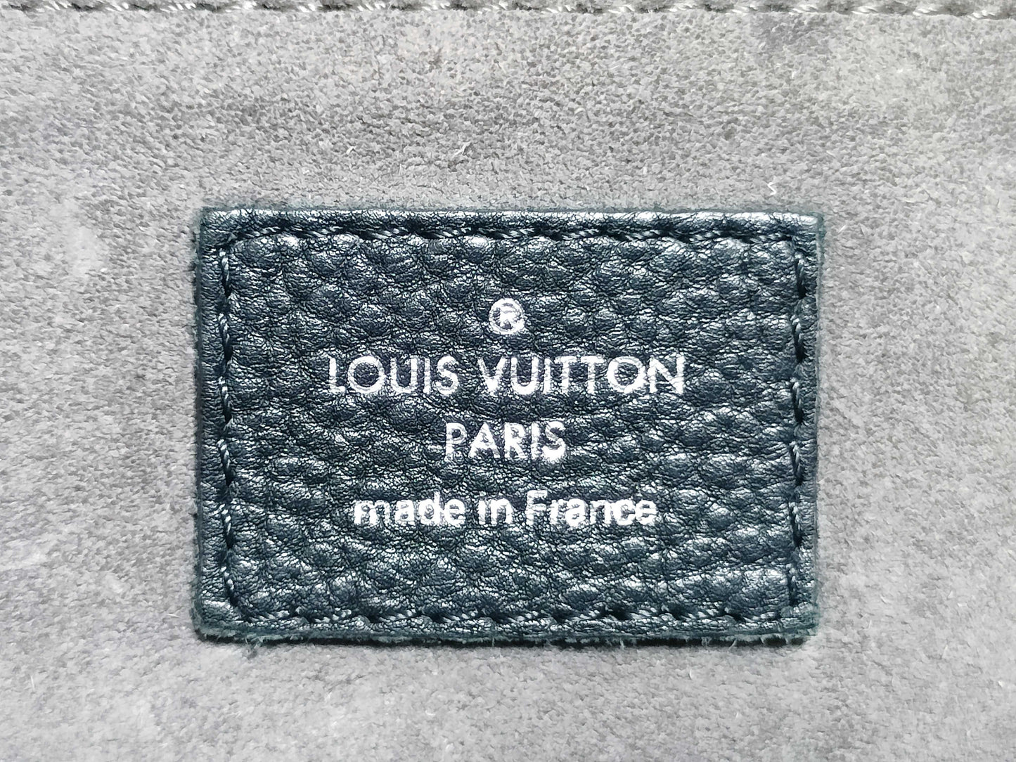 LOUIS VUITTON M94592 Parnassus Lockit MM M94592 AH2114 Black Handbag