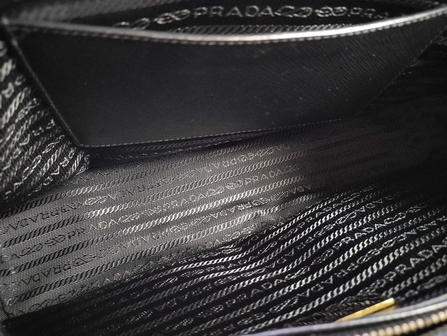 PRADA Galleria 2-Way Handbag Saffiano Handbag