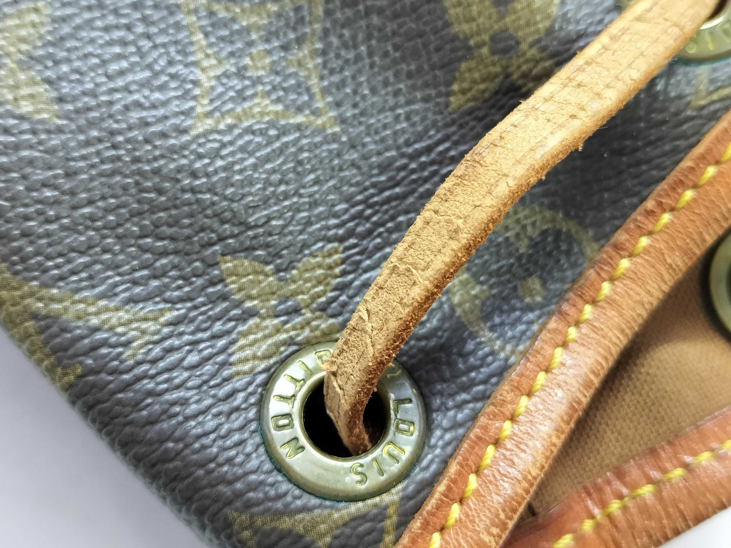 LOUIS VUITTON Monogram Noe M42224 AR1911 Shoulder Bag