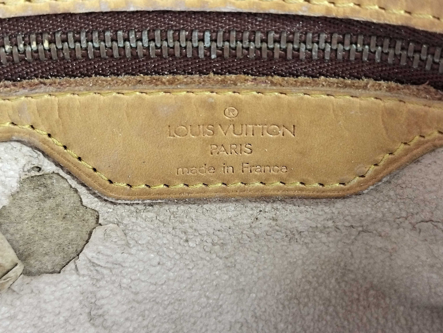 LOUIS VUITTON Monogram Monogram Bucket PM M42238 VI1918 Tote Bag