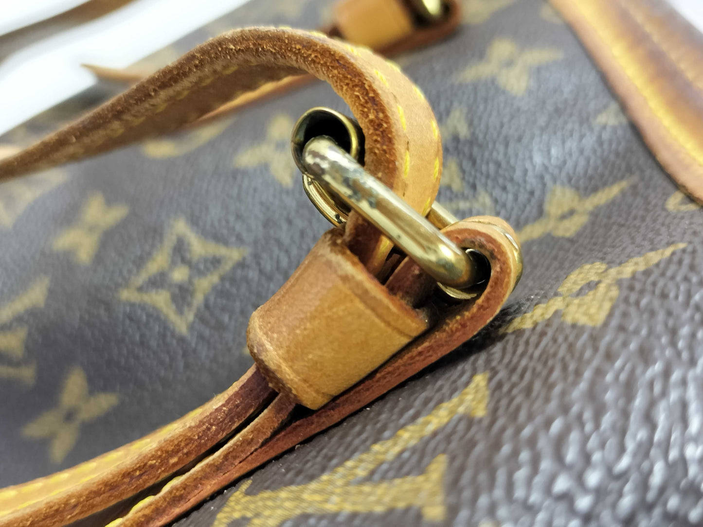 LOUIS VUITTON Monogram Monogram Bucket PM M42238 VI1918 Tote Bag