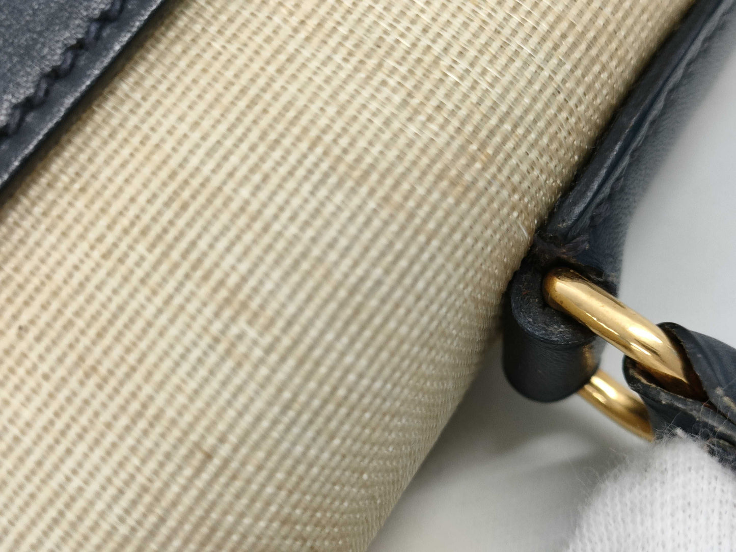 HERMES Kelly 28 Handbag with Outside Stitching, Crinoline, and Gold Hardware